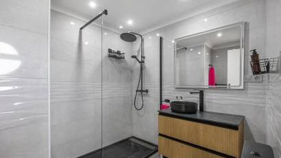 Reventa - Villa -
Guardamar del Segura - Urbanizaciones