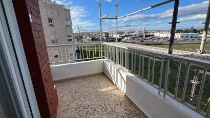 Resale - Apartment -
Torrevieja - Punta Prima