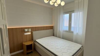 Resale - Apartment -
Torrevieja - Punta Prima