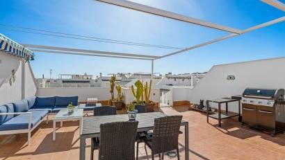 Reventa - Apartment -
Torrevieja - La Veleta