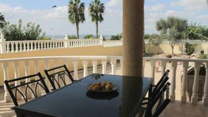 Reventa - Villa -
Torrevieja - La Siesta - El Salado - Torreta