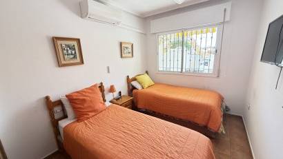 Reventa - Bungalow -
La Zenia
