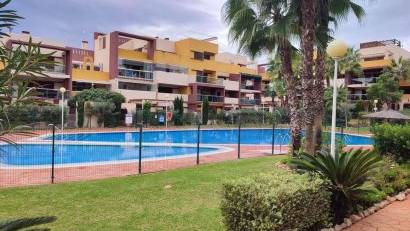 Resale - Bungalow -
Orihuela - Playa Flamenca