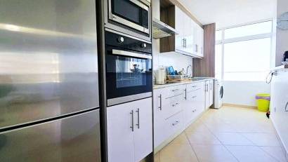 Resale - Apartment -
Torrevieja - Puerto Deportivo