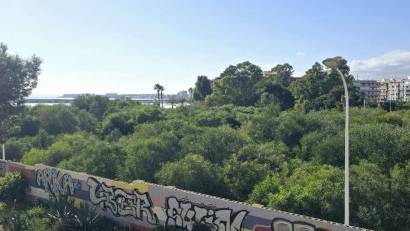 Resale - Apartment -
Torrevieja - Puerto Deportivo