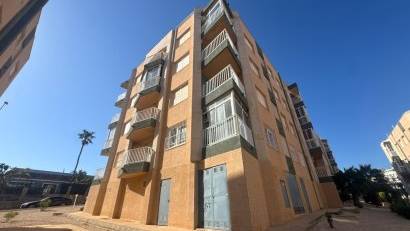 Återförsäljning - Apartment -
Torrevieja - La Mata