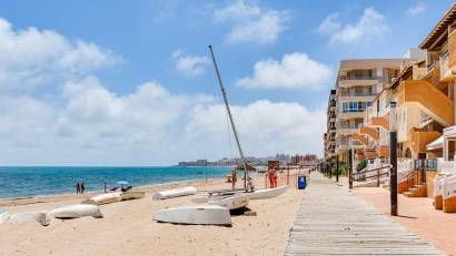 Återförsäljning - Apartment -
Torrevieja - La Mata