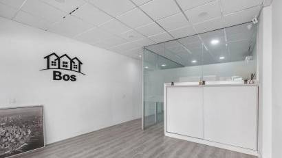 Reventa - Commercial Unit -
Torrevieja - La Mata