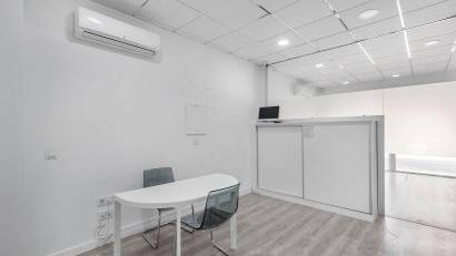 Reventa - Commercial Unit -
Torrevieja - La Mata