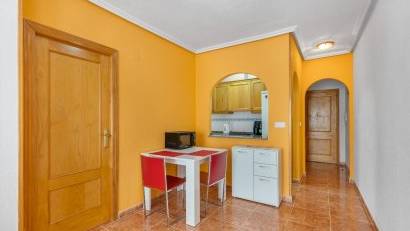 Återförsäljning - Apartment -
Torrevieja - Centro - Muelle Pesquero