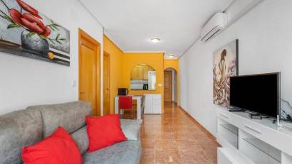 Återförsäljning - Apartment -
Torrevieja - Centro - Muelle Pesquero