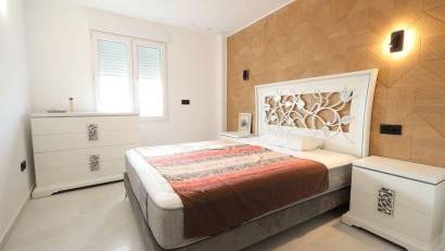 Återförsäljning - Apartment -
Pilar de la Horadada - Zona Pueblo