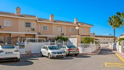 Resale - Townhouse -
Ciudad quesada - Rojales
