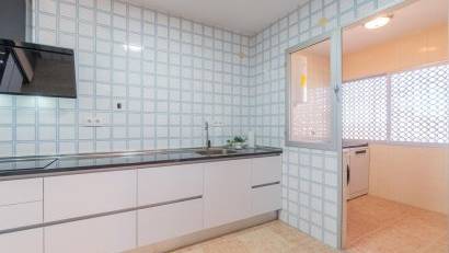 Återförsäljning - Apartment -
Orihuela Costa - La Zenia