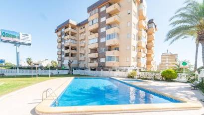 Återförsäljning - Apartment -
Orihuela Costa - La Zenia
