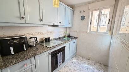 Återförsäljning - Apartment -
La Zenia