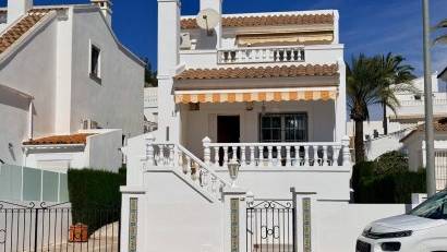 Reventa - Villa -
Orihuela - Villamartin
