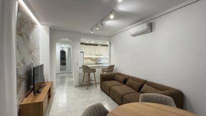 Återförsäljning - Apartment -
Orihuela Costa - Villamartín-Las Filipinas