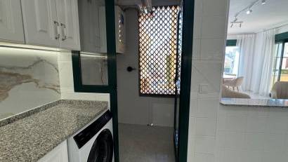 Återförsäljning - Apartment -
Orihuela Costa - Villamartín-Las Filipinas