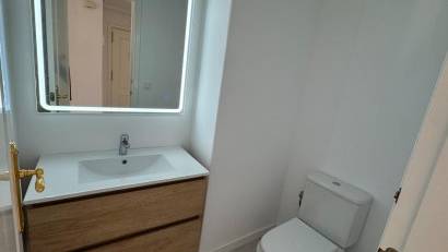 Återförsäljning - Apartment -
Orihuela Costa - Villamartín-Las Filipinas