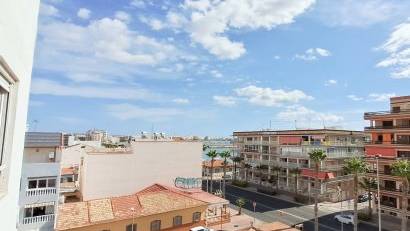 Återförsäljning - Apartment -
Torrevieja - Playa de los Naufragos