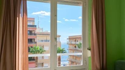 Återförsäljning - Apartment -
Torrevieja - Playa de los Naufragos