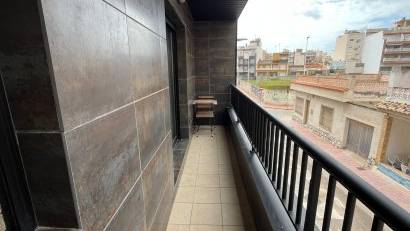 Återförsäljning - Apartment -
Torrevieja - La Mata