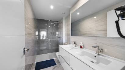 Reventa - Apartment -
Torrevieja - Punta prima