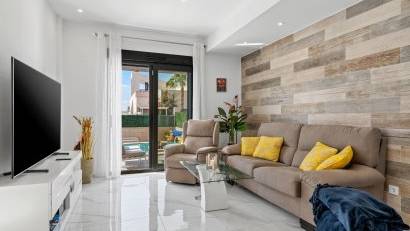 Återförsäljning - Villa -
Benijofar