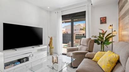 Återförsäljning - Villa -
Benijofar