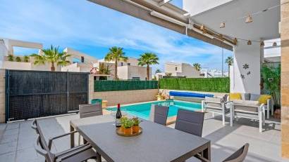 Återförsäljning - Villa -
Benijofar