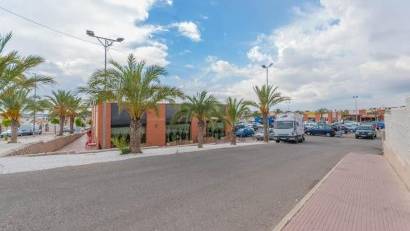 Long Term Rental - Commercial Unit -
San Fulgencio - La Marina