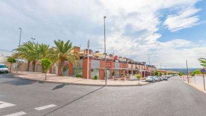 Long Term Rental - Commercial Unit -
San Fulgencio - La Marina