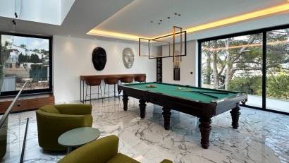 Återförsäljning - Villa -
Villamartin - Villamartín