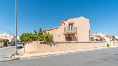 Reventa - Villa -
San Fulgencio - La Marina