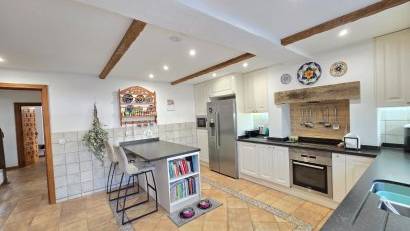 Reventa - Villa * -
Orihuela Costa * - Cabo Roig *