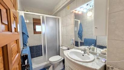 Reventa - Villa * -
Orihuela Costa * - Cabo Roig *