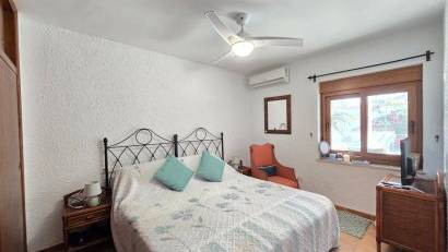 Reventa - Villa * -
Orihuela Costa * - Cabo Roig *