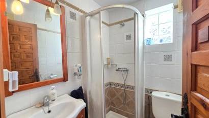 Reventa - Villa * -
Orihuela Costa * - Cabo Roig *