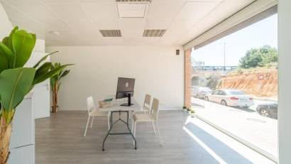 Alquiler a largo plazo - Commercial Unit -
Orihuela Costa - Playa Flamenca