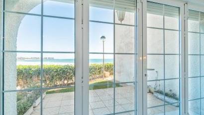 Reventa - Adosado -
Orihuela Costa - Playa Flamenca