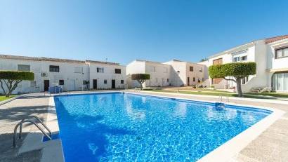 Reventa - Adosado -
Orihuela Costa - Playa Flamenca