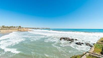 Reventa - Adosado -
Orihuela Costa - Playa Flamenca