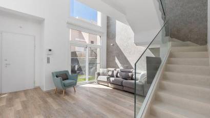 Reventa - Villa -
Rojales - Pueblo bravo