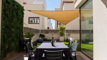 Reventa - Villa -
Rojales - Pueblo bravo