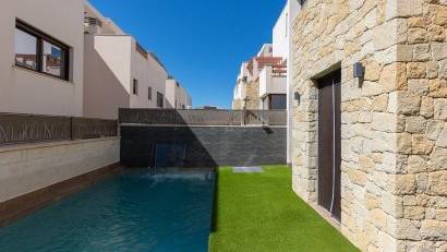 Reventa - Villa -
Rojales - Pueblo bravo