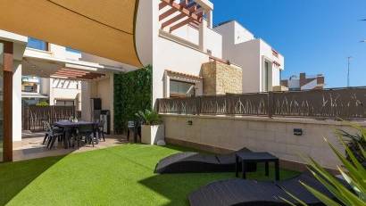 Reventa - Villa -
Rojales - Pueblo bravo