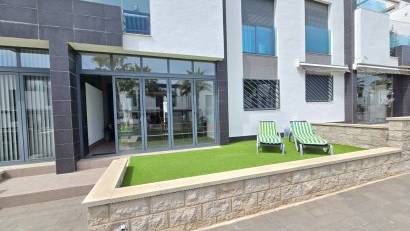 Reventa - Apartment / Flat * -
Orihuela Costa * - Punta Prima *