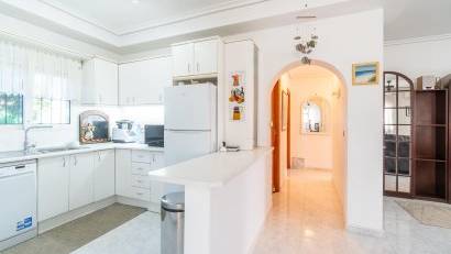 Reventa - Villa -
Orihuela Costa - La Zenia