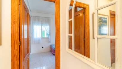 Reventa - Villa -
Orihuela Costa - La Zenia